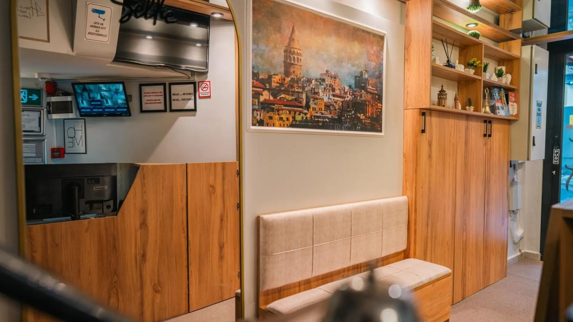 Taksim Santa Lucia Hotel İstanbul 0*,
