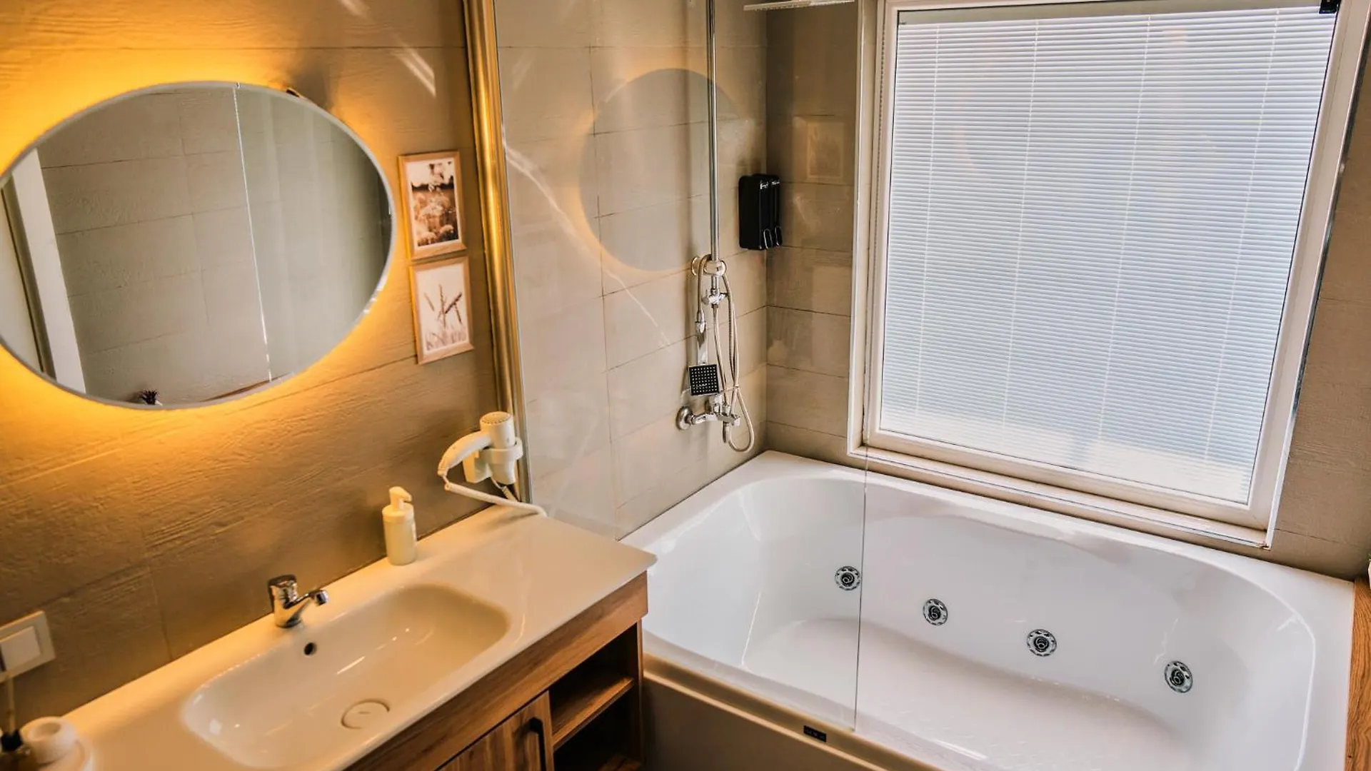 Taksim Santa Lucia Hotel İstanbul