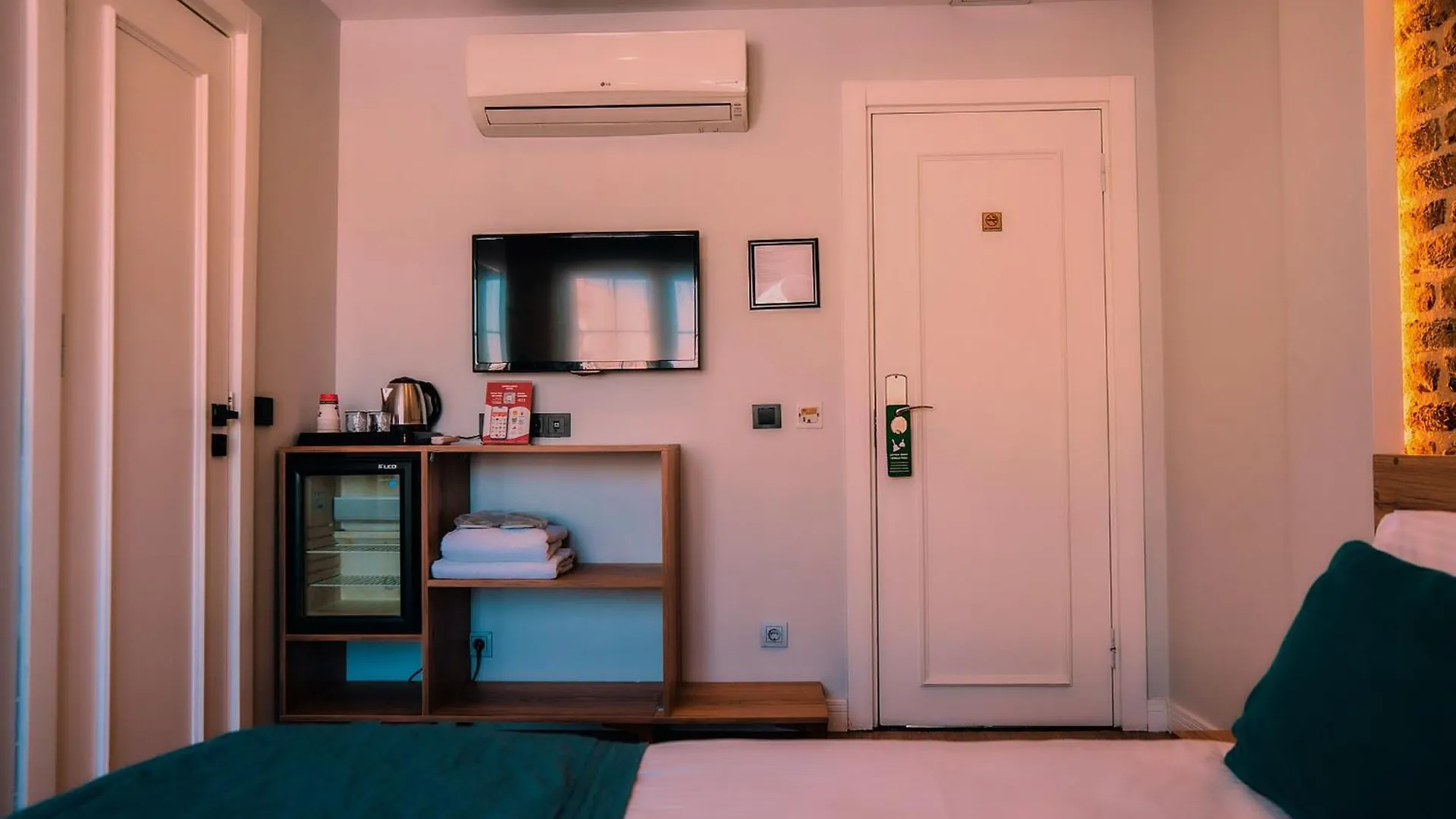 Taksim Santa Lucia Hotel 伊斯坦布尔